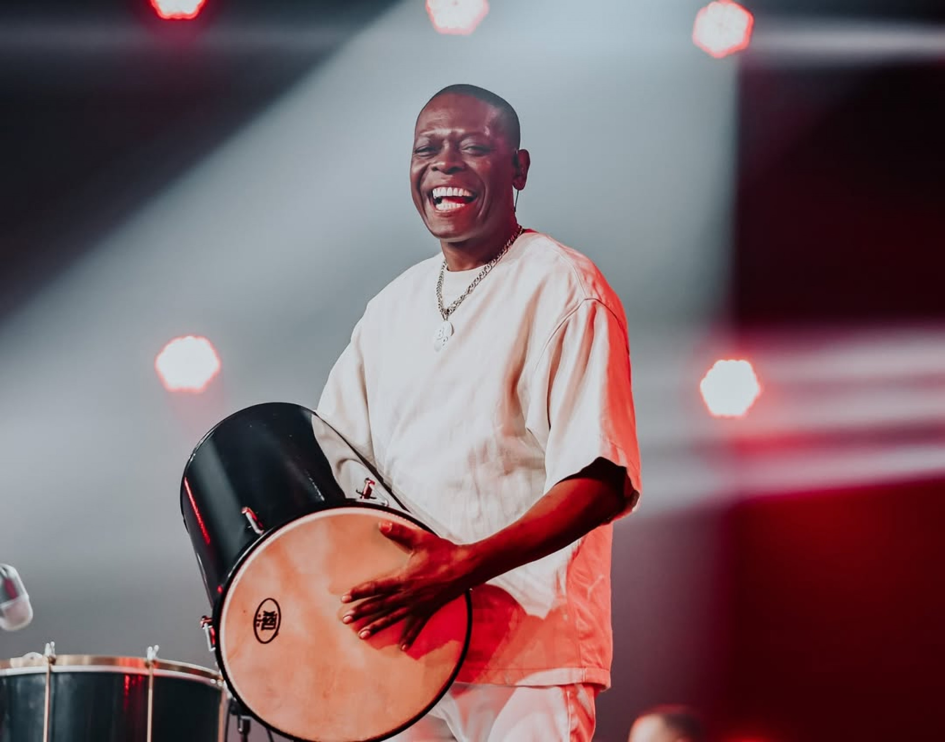 Morre Binho Percussão, integrante do Pique Novo, aos 55 anos