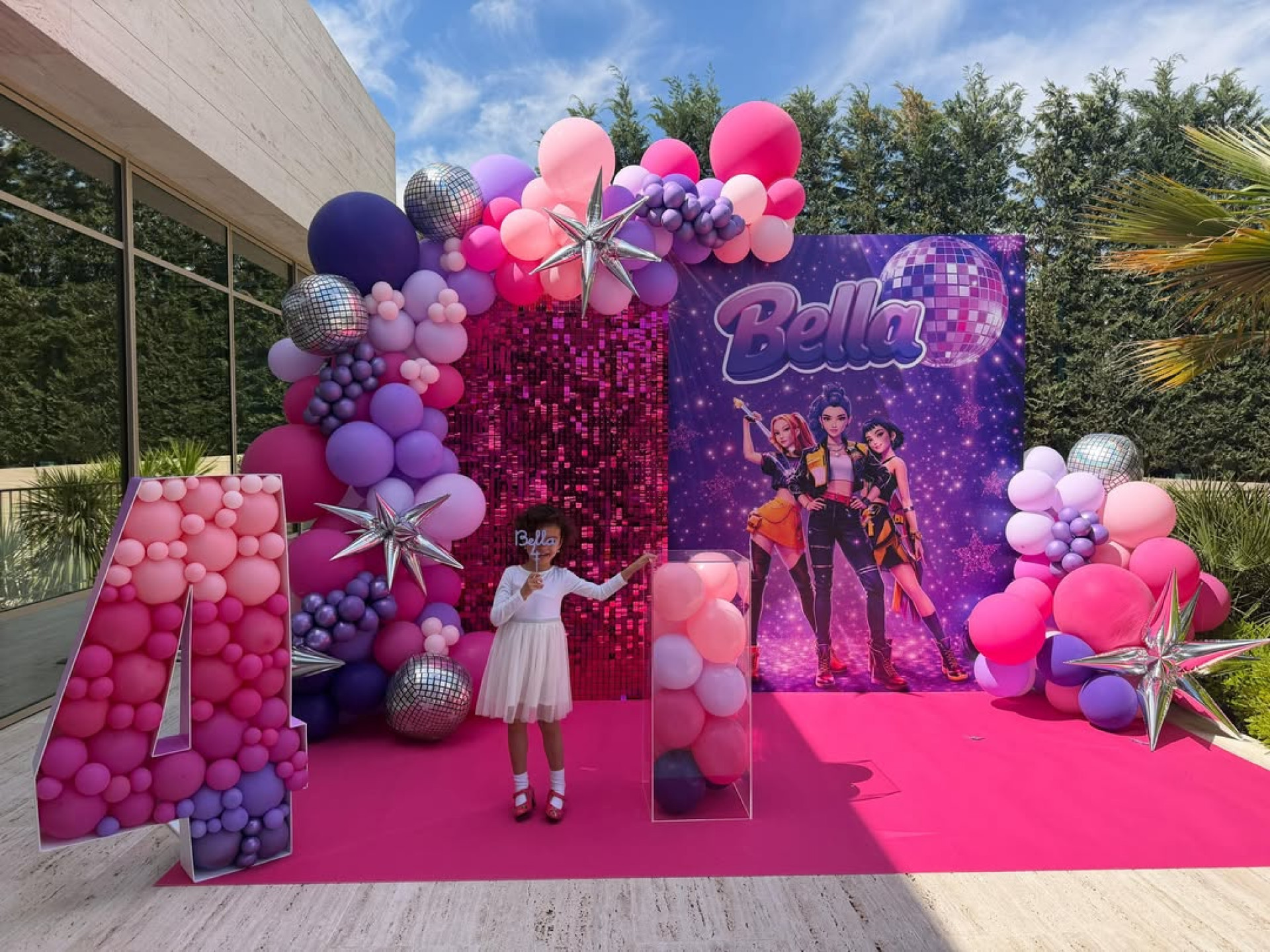 Filha de Cristiano Ronaldo, Bella Esmeralda faz 4 anos e ganha festa com tema k-pop - Reprodução / Instagram