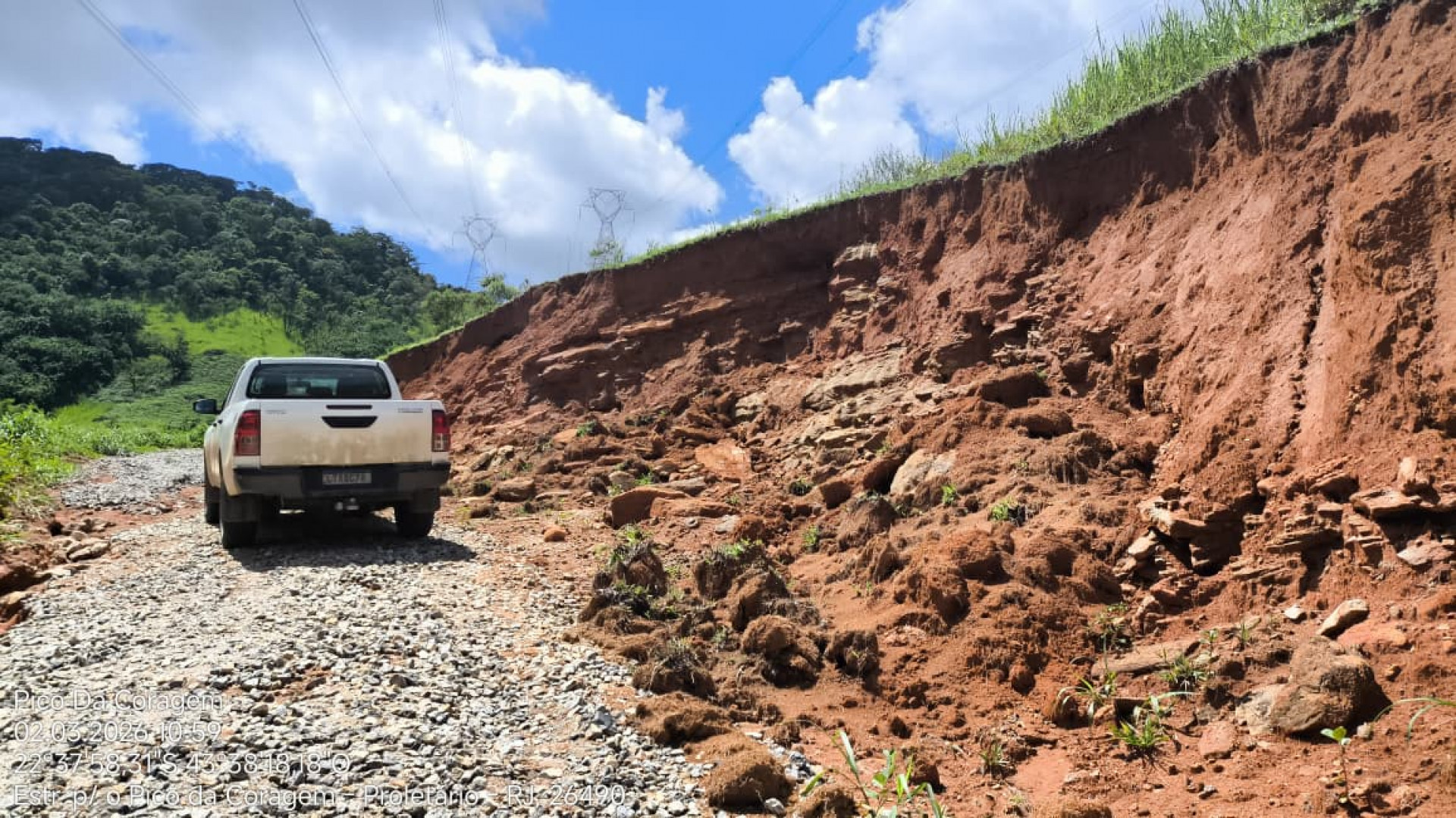 Governador em exercício homologa Situação de Emergência de Japeri