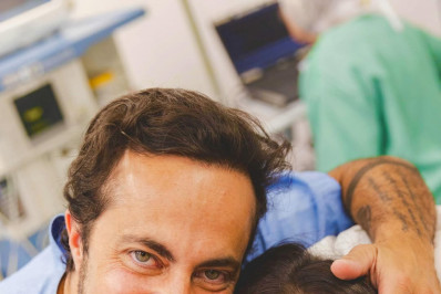 Thammy Miranda e Andressa Ferreira compartilham vídeo do nascimento do filho e se declaram