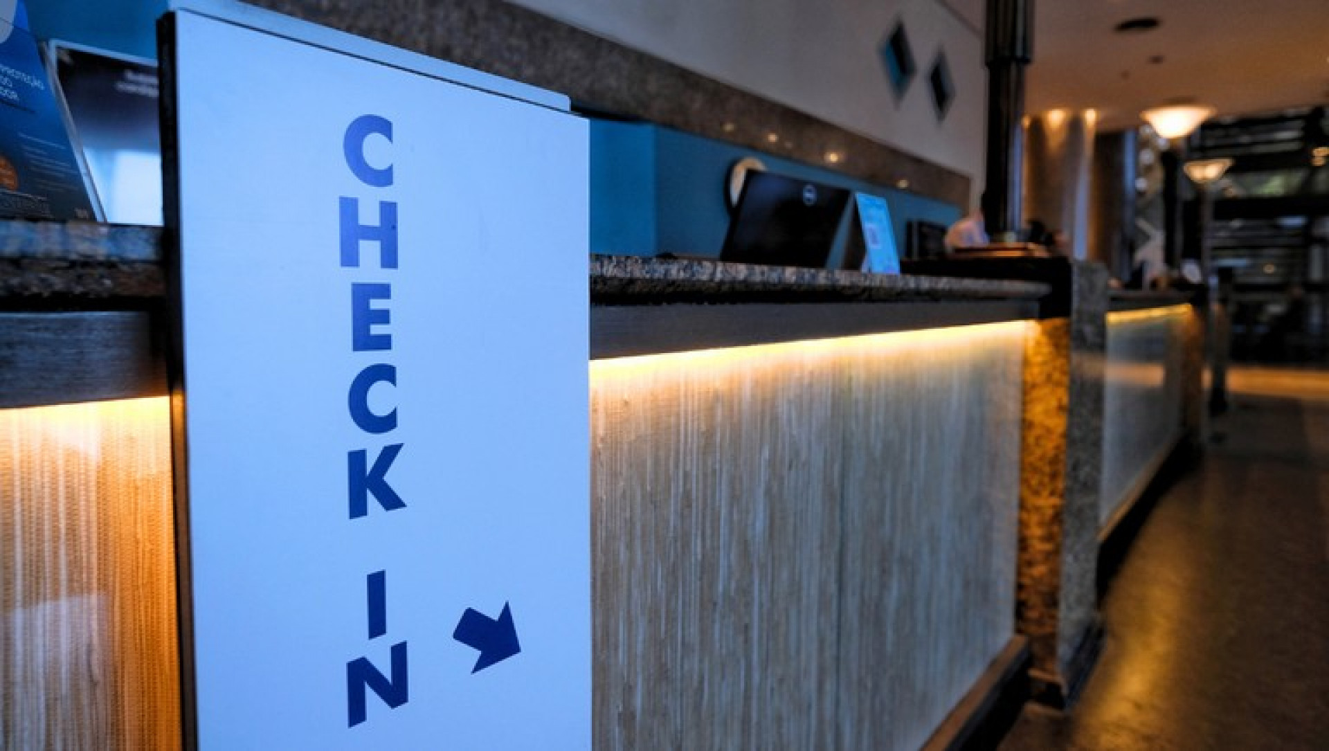 Hospedagens têm até esta segunda-feira para adotar check-in digital