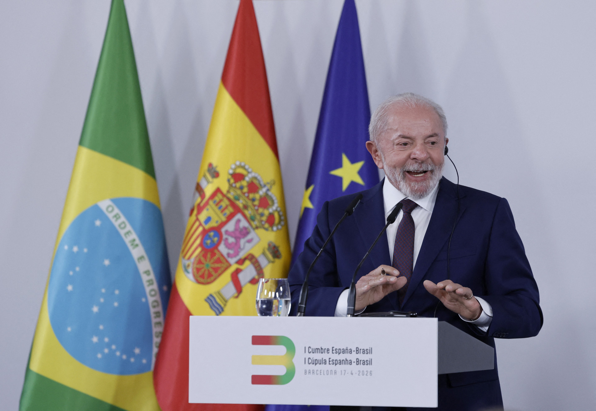 'Mobilização progressista global é um sopro de esperança em tempos de autoritarismo', diz Lula