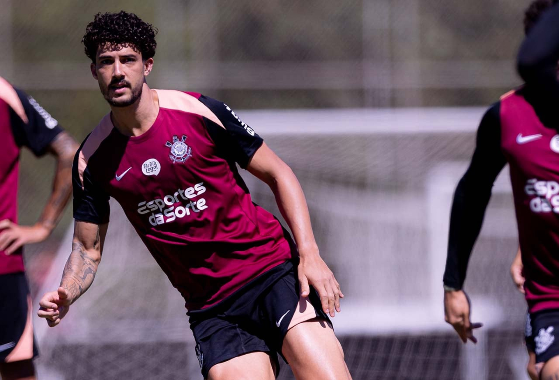 Corinthians tem desfalques para jogo contra o Barra-SC; veja relacionados