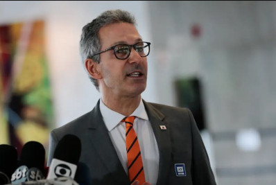 Zema compara ministros do STF à coroa portuguesa em vídeo sobre inconfidência mineira