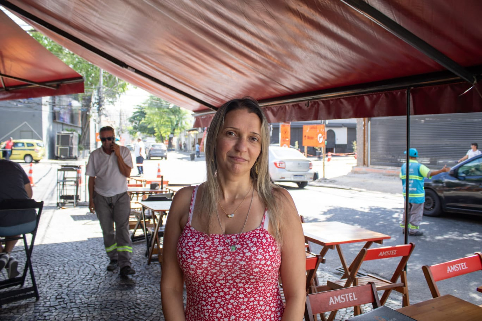 Luciana Mostovoy contou que vizinhos já reclamaram sobre falta de energia - Érica Martin / Agência O Dia