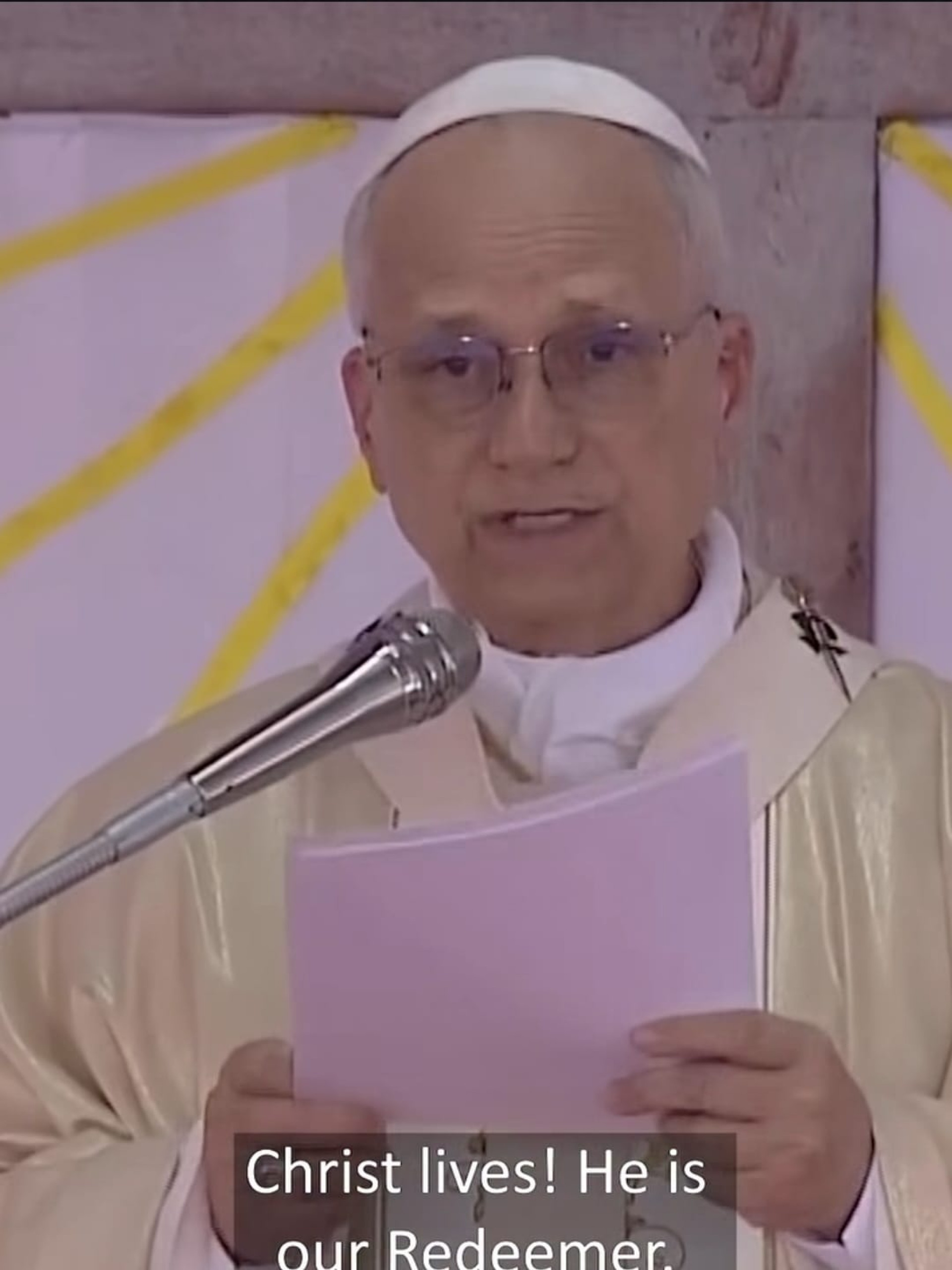 Papa denuncia exploração por 'autoritários' durante visita a Angola