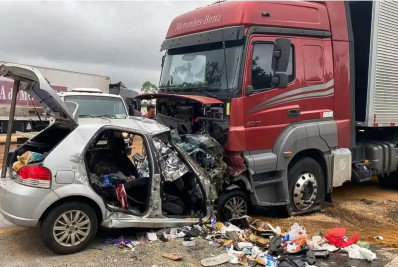 Seis pessoas da mesma família morrem em um acidente em MG