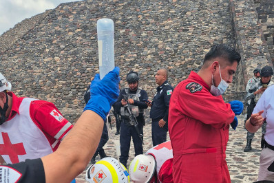 Homem mata canadense a tiros e comete suicídio em complexo de pirâmides no México