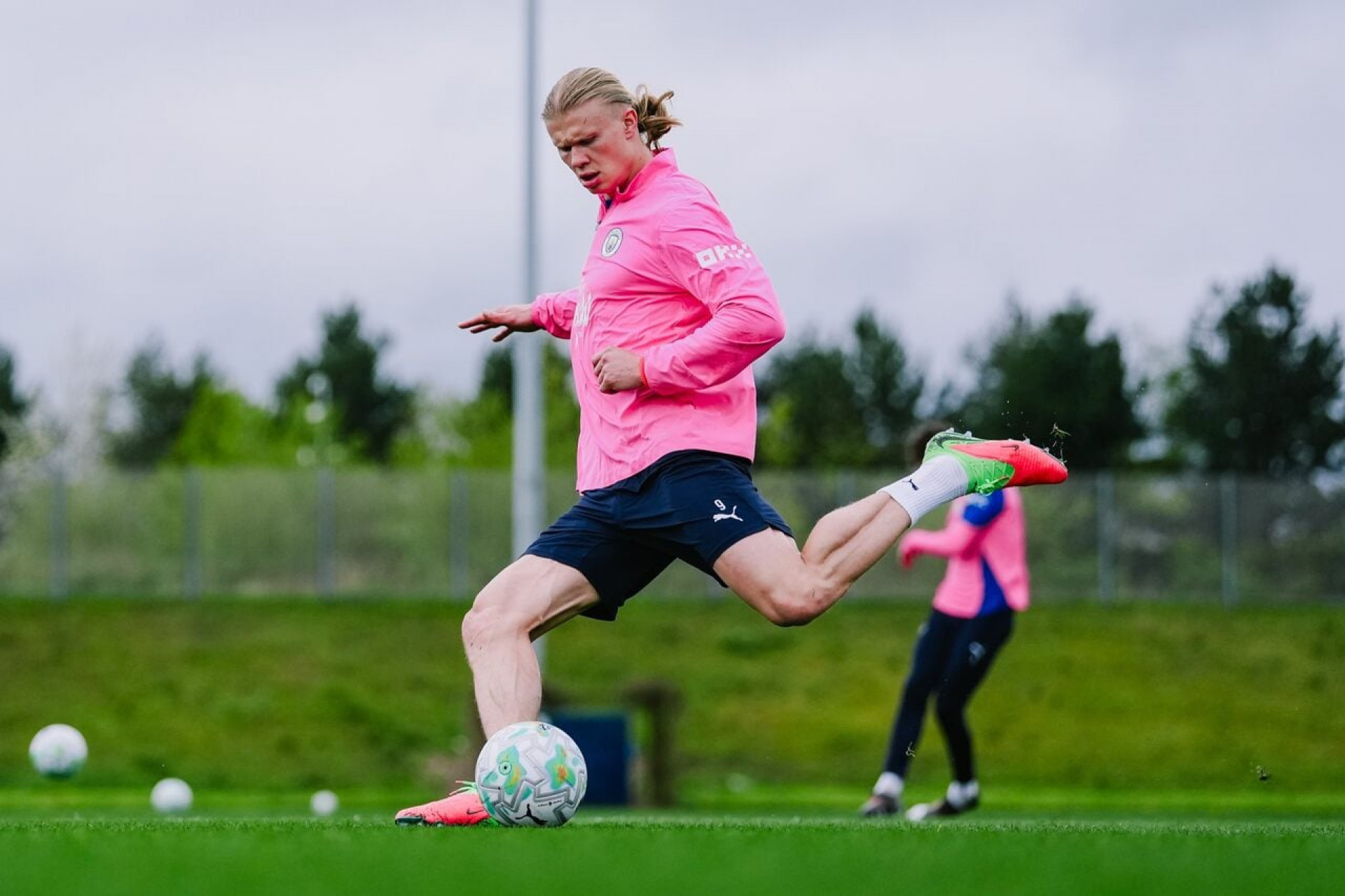 Burnley x City: onde assistir, escala&ccedil;&otilde;es e arbitragem