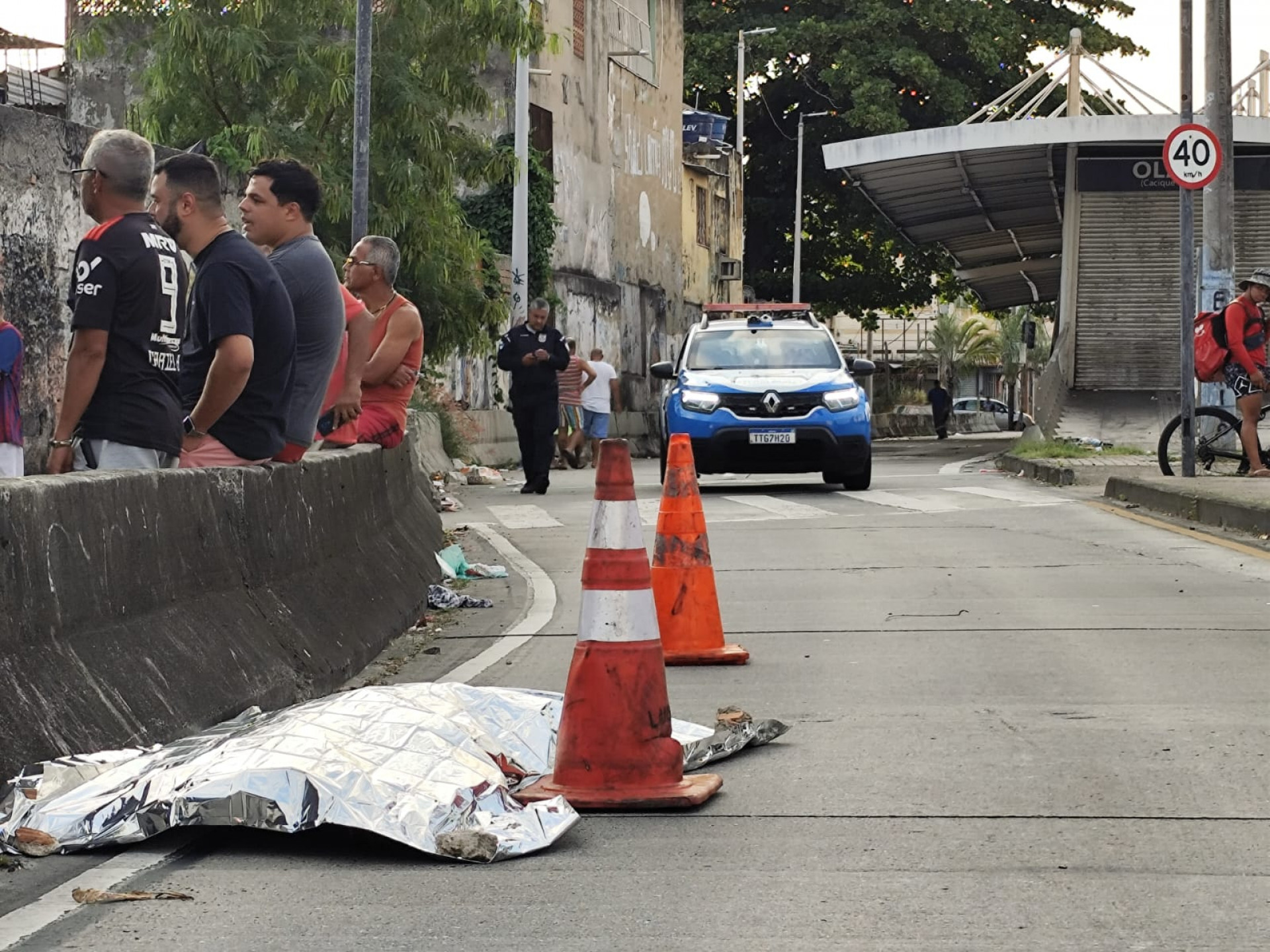 Tentativa de assalto aconteceu na Rua Antônio Rêgo, em Olaria - Érica Martin / Agência O Dia