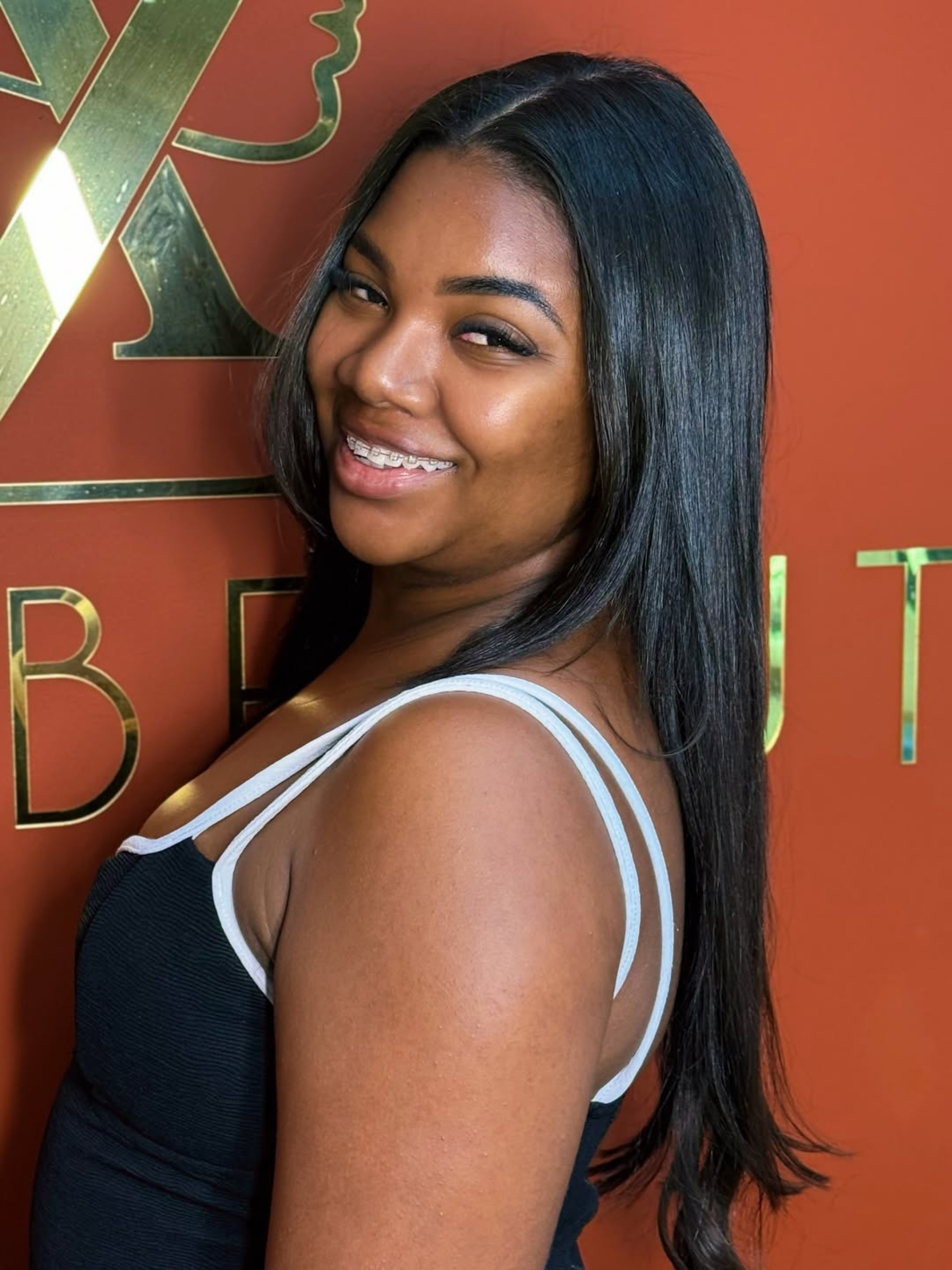 Raquel Brito anuncia primeira gestação 