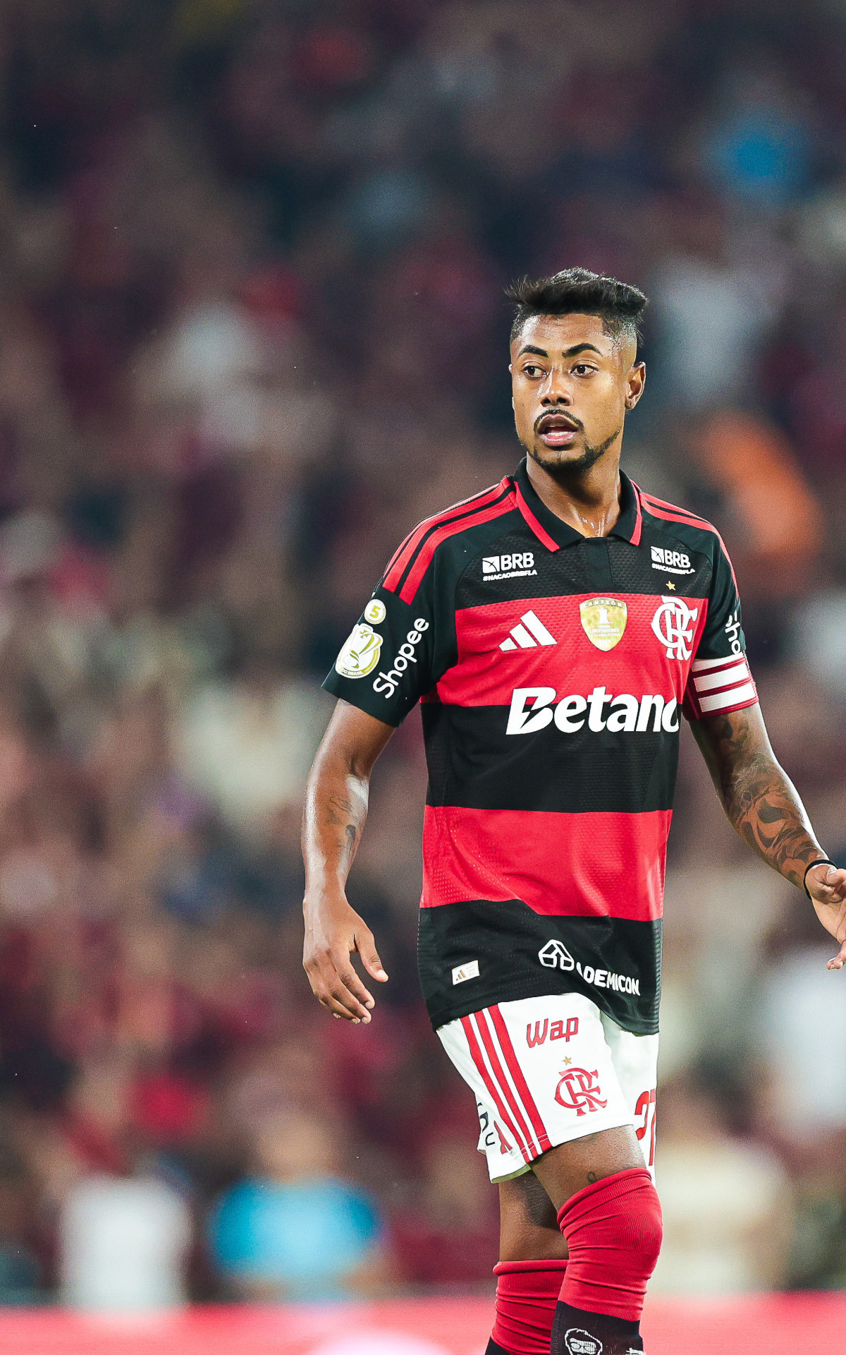 Bruno Henrique no jogo entre Flamengo e Vitória no Maracanã - Gilvan de Souza/Flamengo