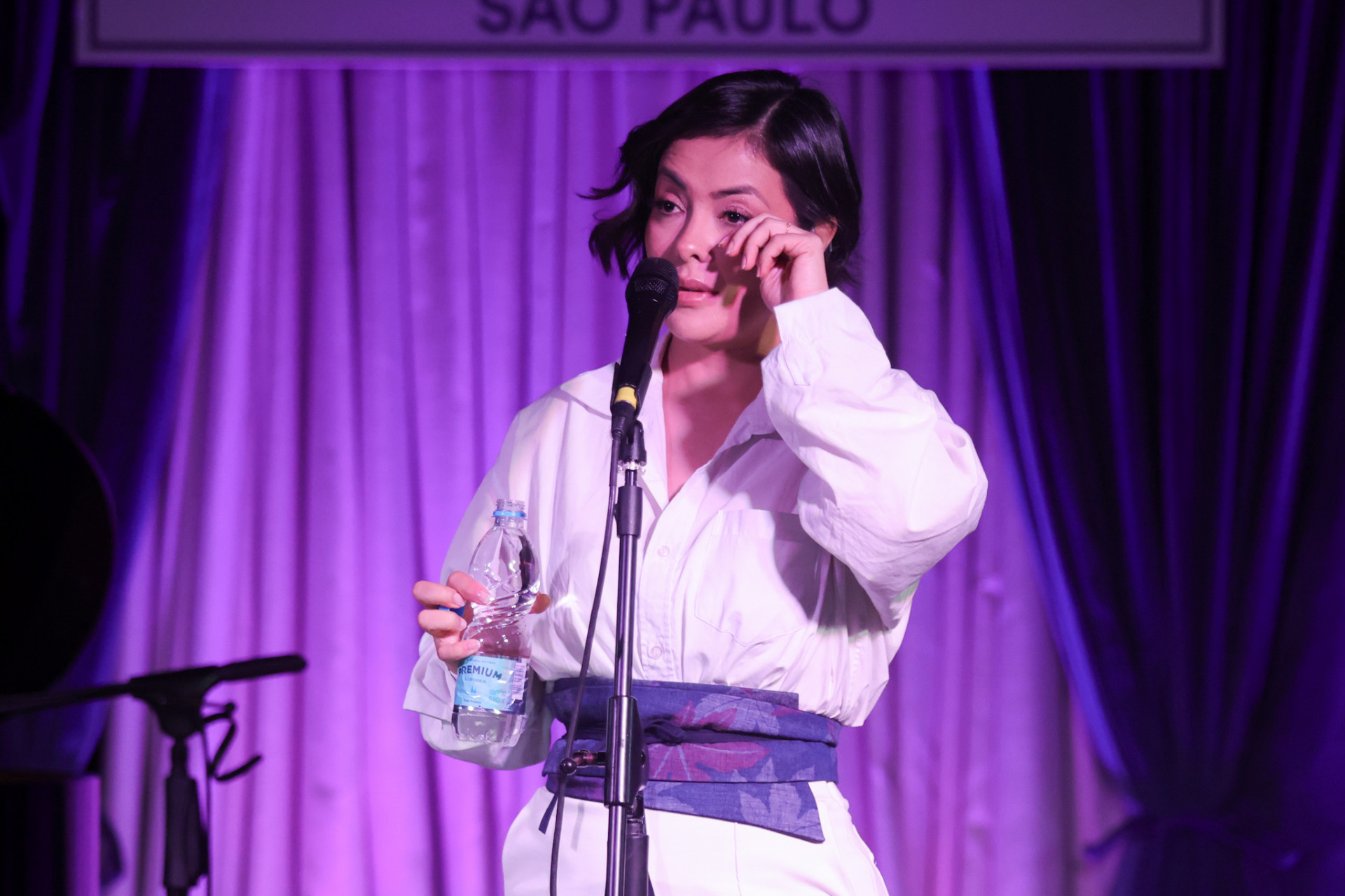 Li Martins se emociona em show - Lucas Ramos / Brazil News