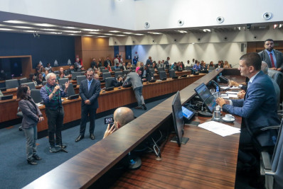 Doadoras de leite materno podem ser isentas de taxas de concursos no RJ