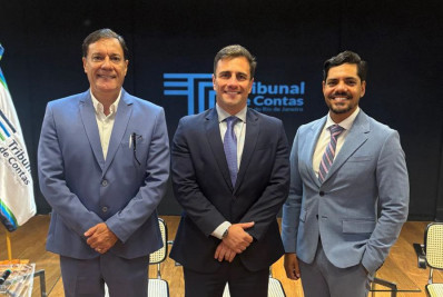 Prefeitura de Meriti participa de palestras sobre consensualidade na administração pública