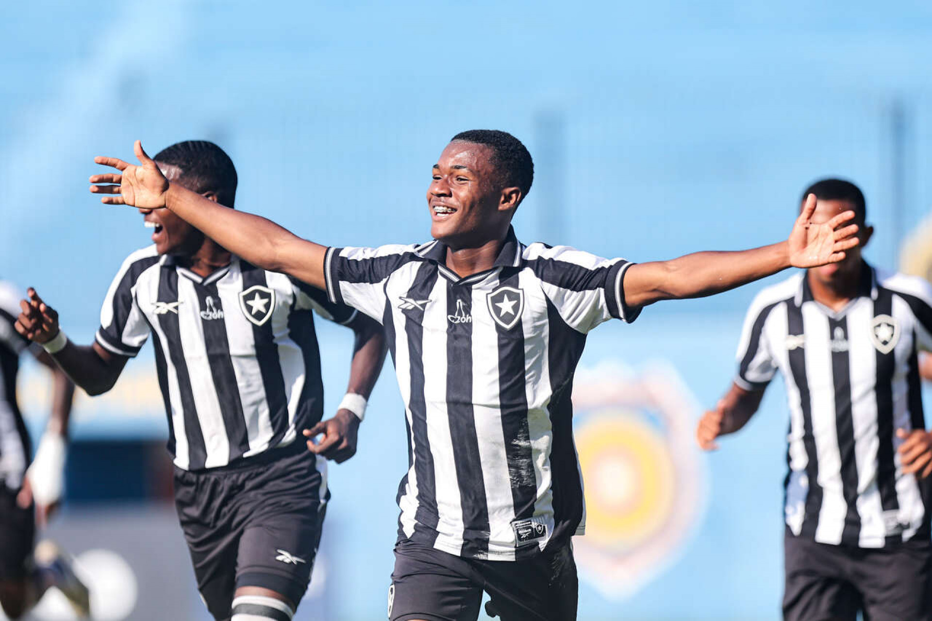Botafogo vence o Bahia e se recupera no Brasileir&atilde;o Sub-20