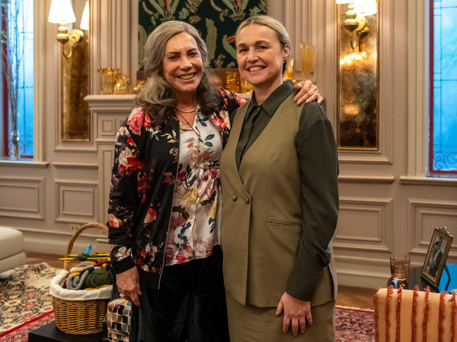 Helga chegou na trama para ser cuidadora de Josefa  - Globo/ Estevam Avellar