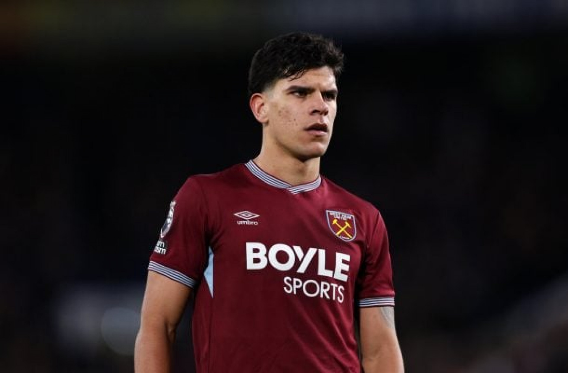 PSG mira jogador do West Ham e mant&eacute;m aposta em portugueses
