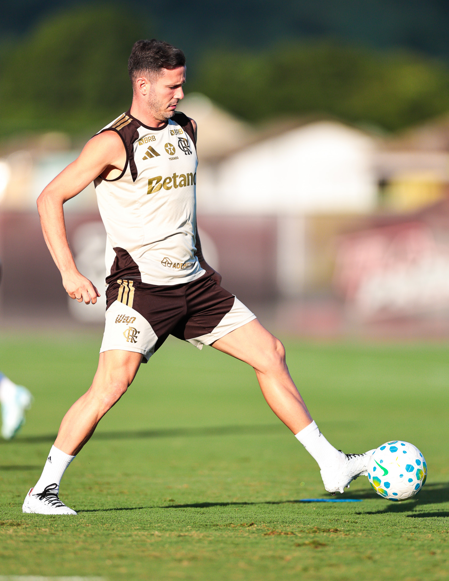 Saúl em treino do Flamengo