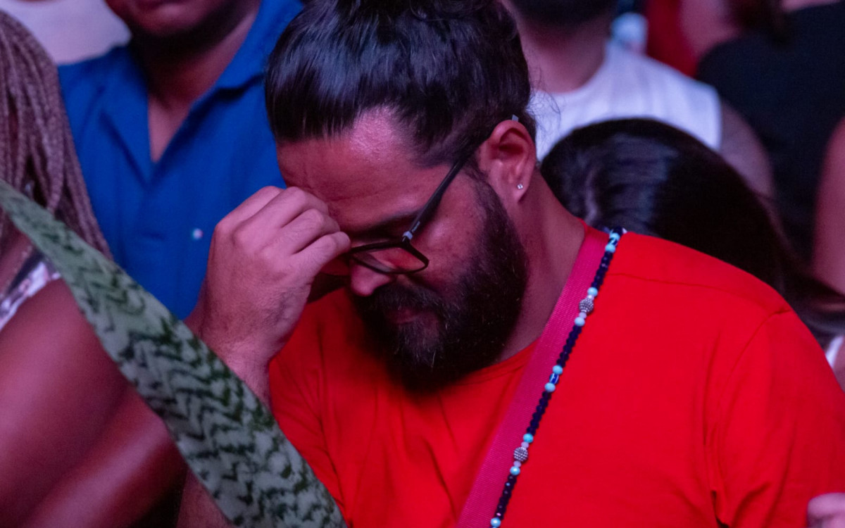 Fé em São Jorge lota igreja matriz em Quintino - Érica Martin/Agência O DIA