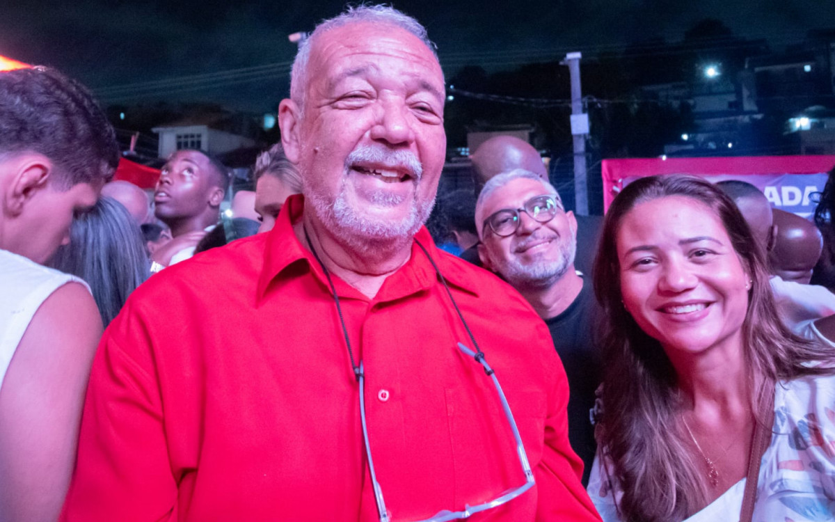 S&eacute;rgio Roberto &eacute; devoto de S&atilde;o Jorge h&aacute; mais de 40 anos