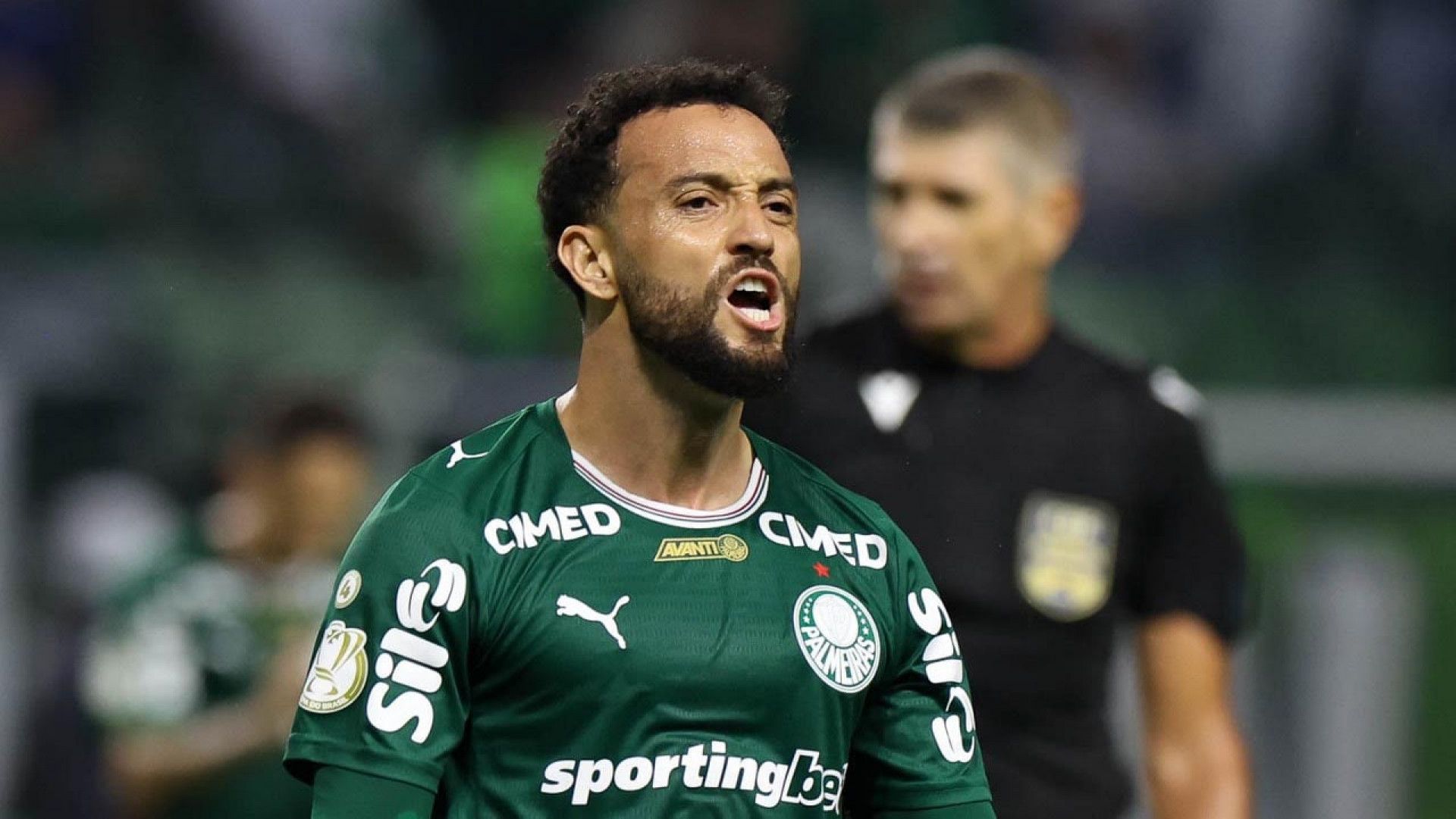 Palmeiras, com um a mais, constr&oacute;i boa vantagem sobre a Jacuipense