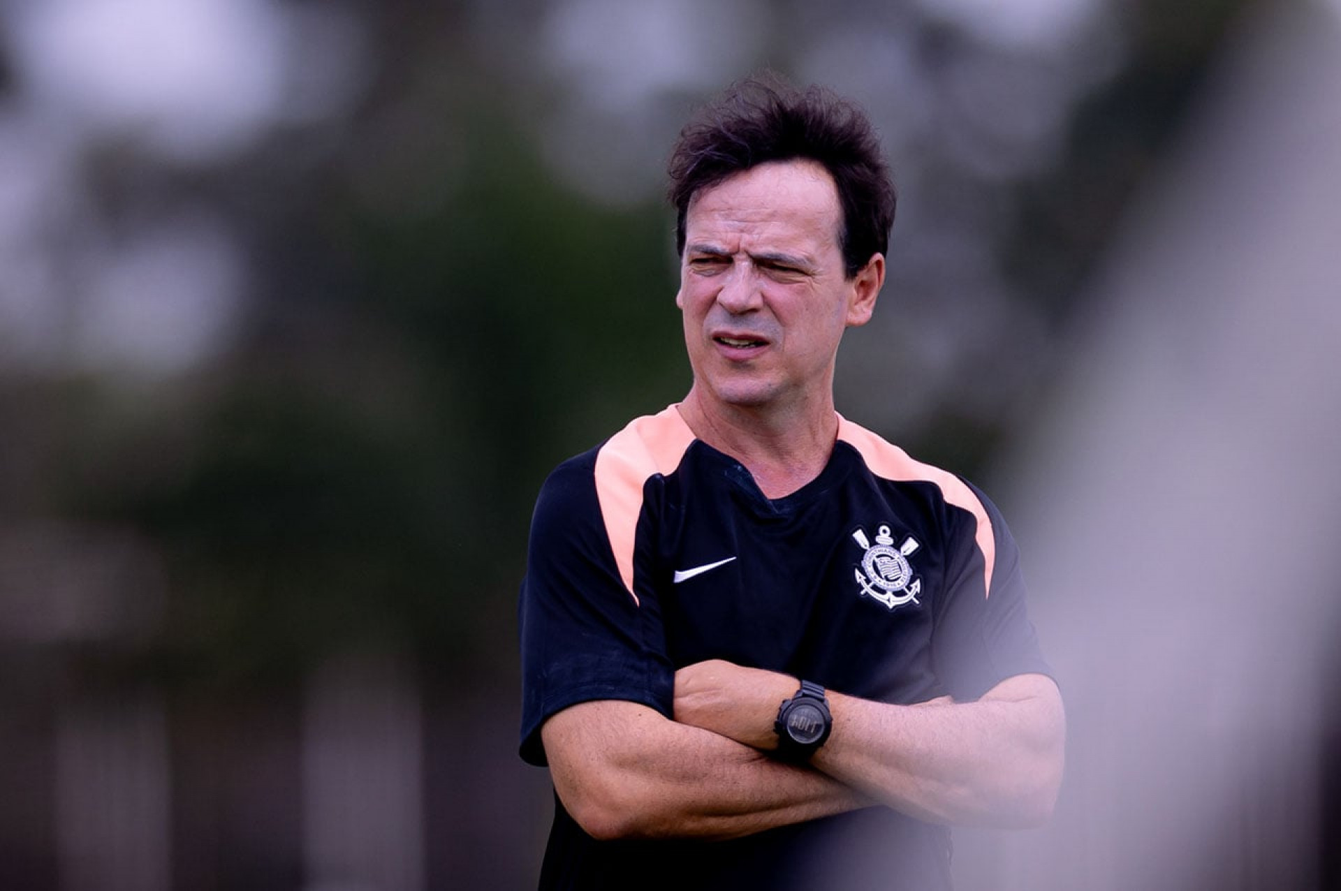 Vasco reencontra Fernando Diniz no comando de rival carrasco; entenda