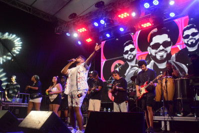 Feriado com música e diversão: programação gratuita agita shopping em Macaé