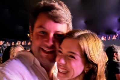 Alice Wegmann publica fotos raras com namorado e faz declaração apaixonada em aniversário