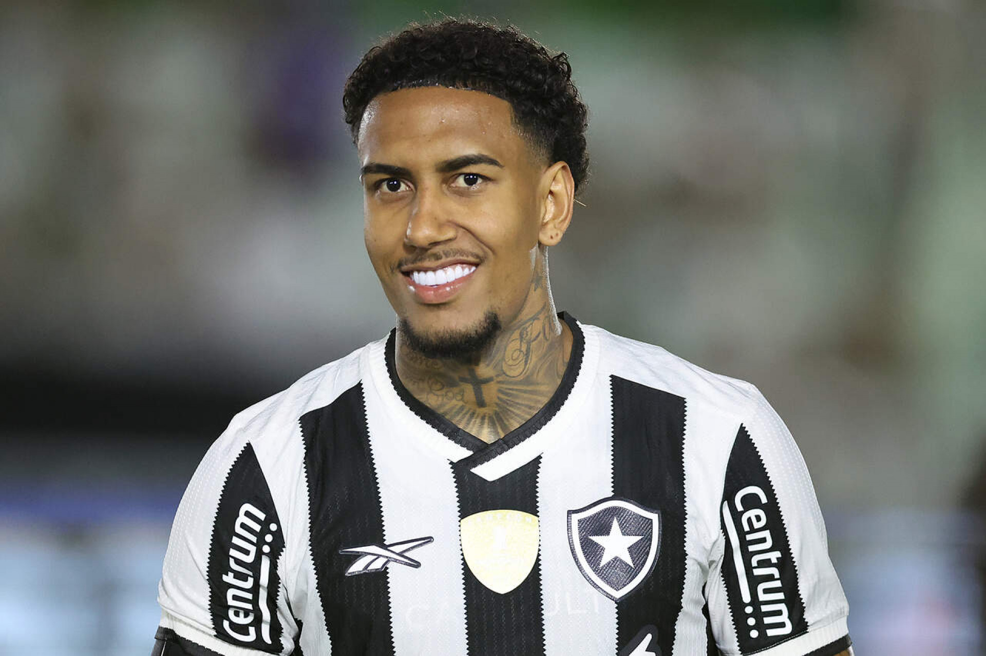 Botafogo avan&ccedil;a para derrubar novo transfer ban
