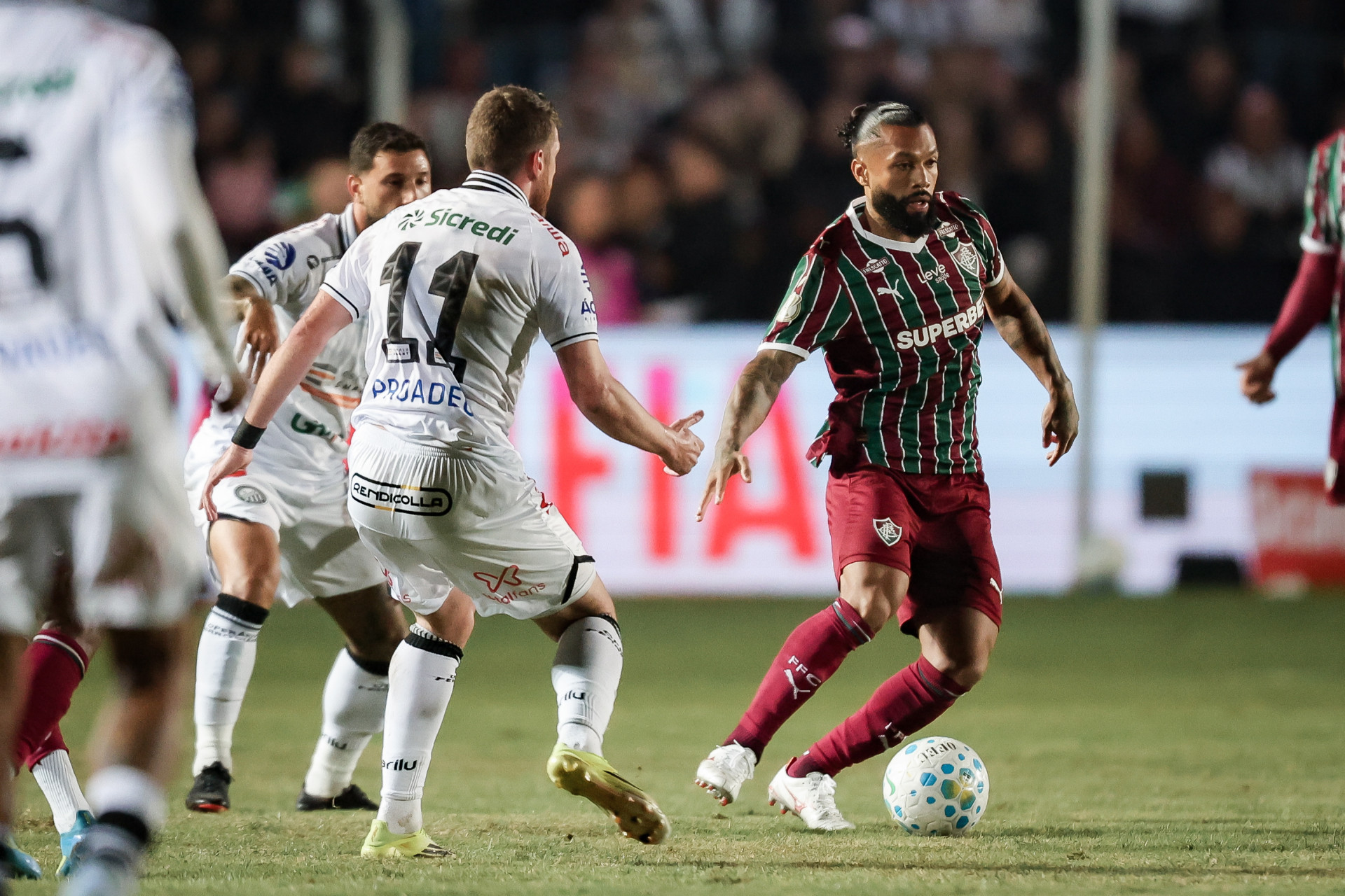 Ot&aacute;vio entrou no lugar de Martinelli em Oper&aacute;rio-PR x Fluminense - Marcelo Gon&ccedil;alves/Fluminense