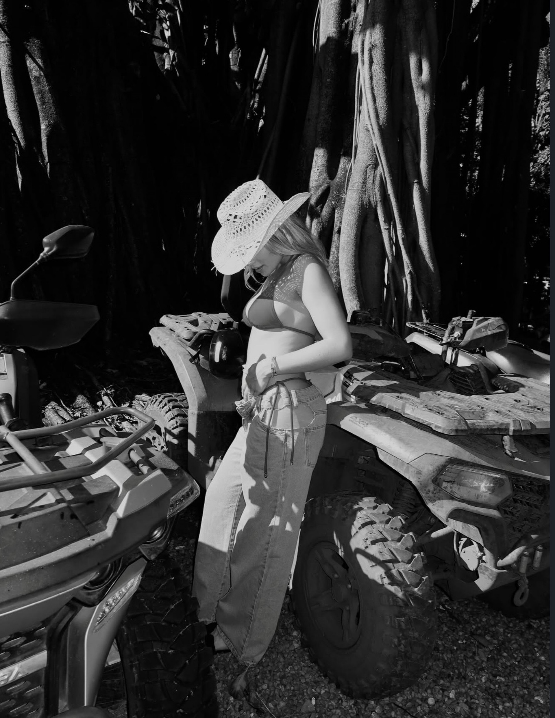 Gabriely Miranda exibe barriguinha - Reprodução/Instagram