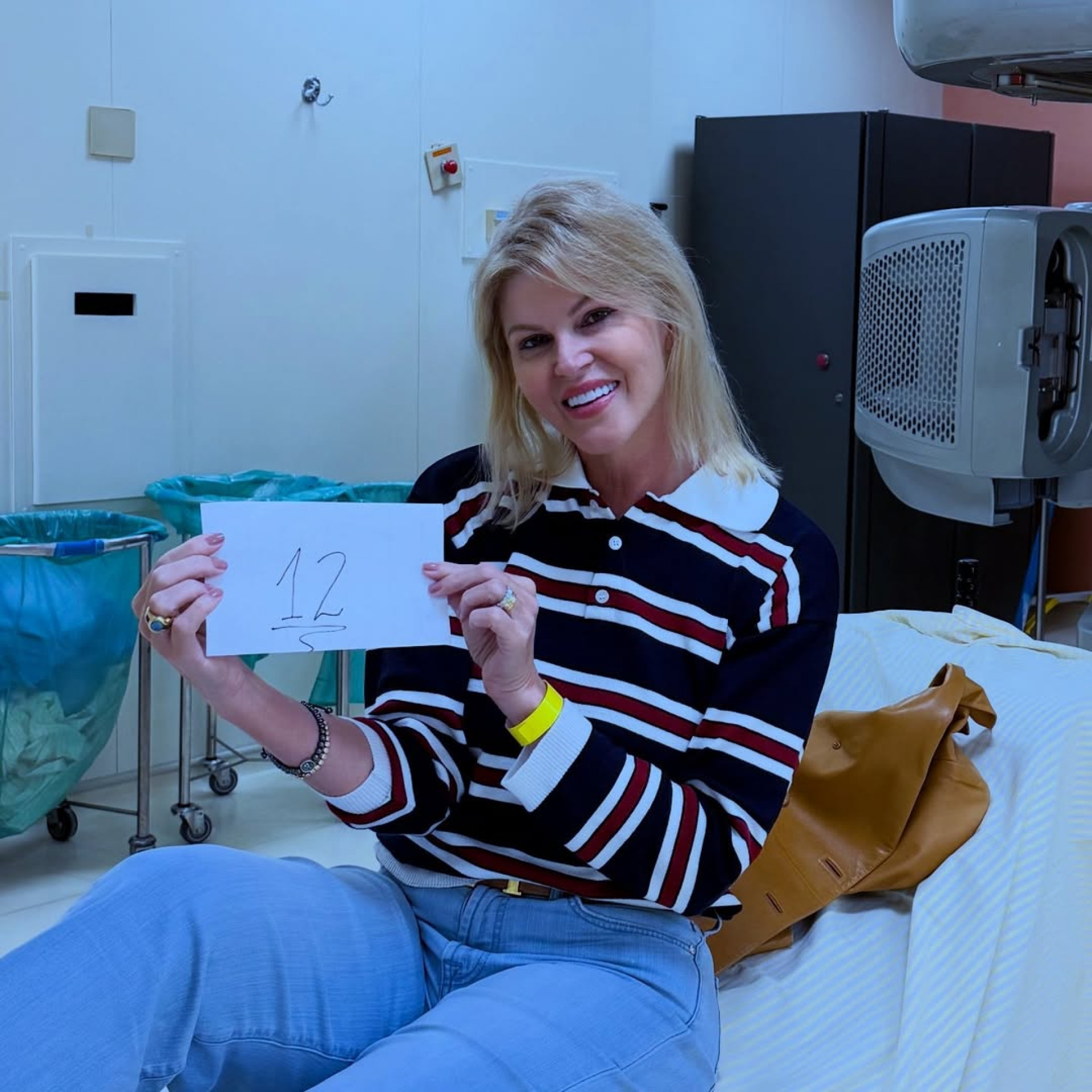 Val Marchiori passa pela 12ª sessão de radioterapia - Reprodução / Instagram