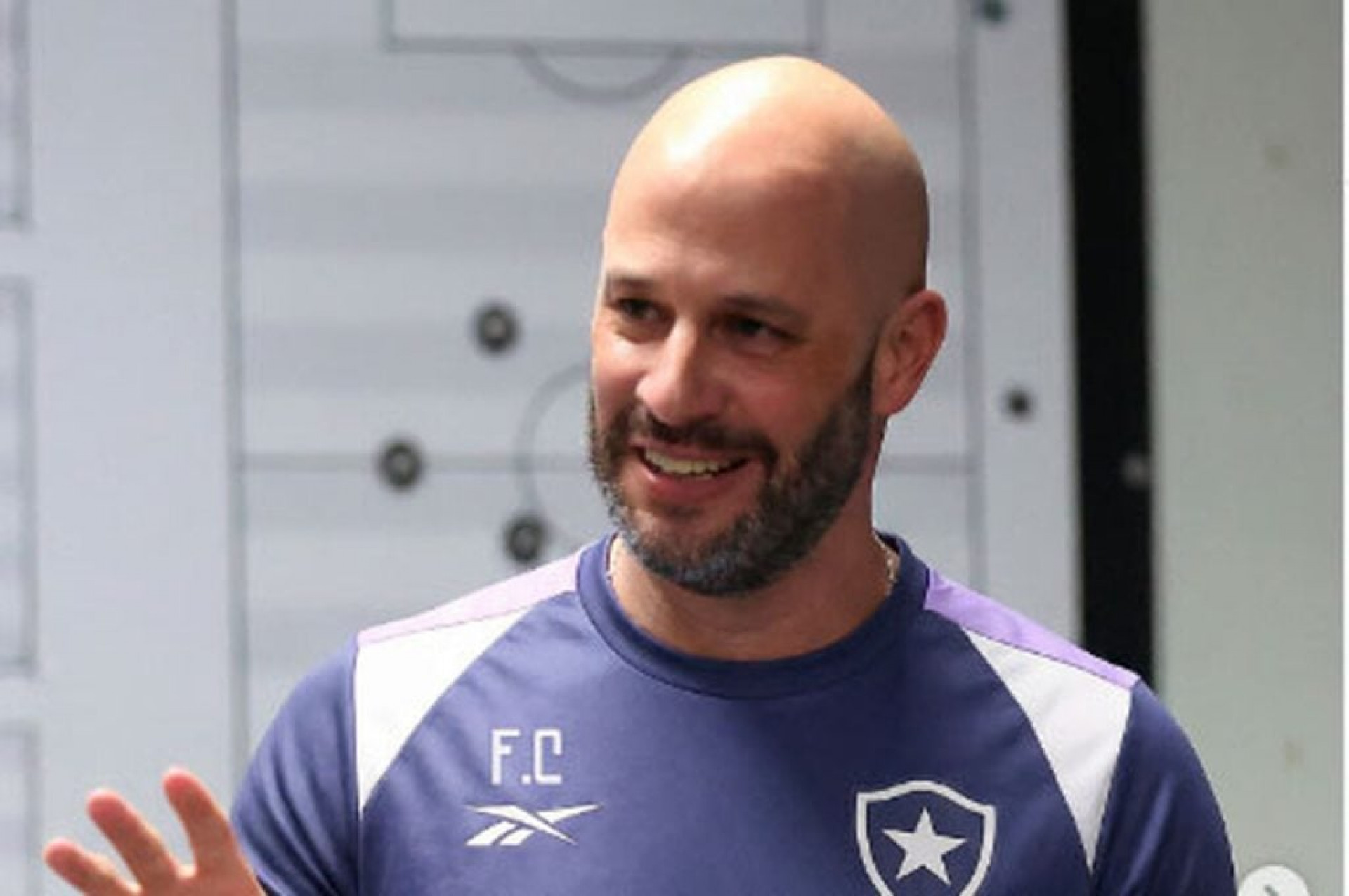 Botafogo vive melhor sequ&ecirc;ncia do ano e embala com Franclim