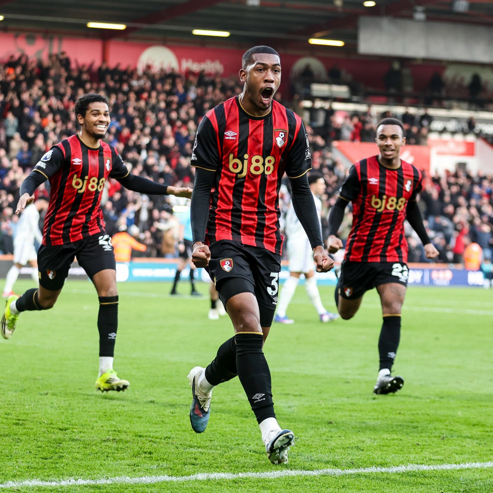 Rayan vive grande fase pelo Bournemouth e pode ser surpresa de &uacute;ltima hora - Divulga&ccedil;&atilde;o / Bournemouth