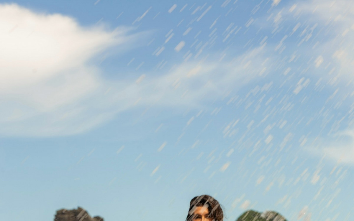 Fernanda Paes Leme exibe cliques em Noronha