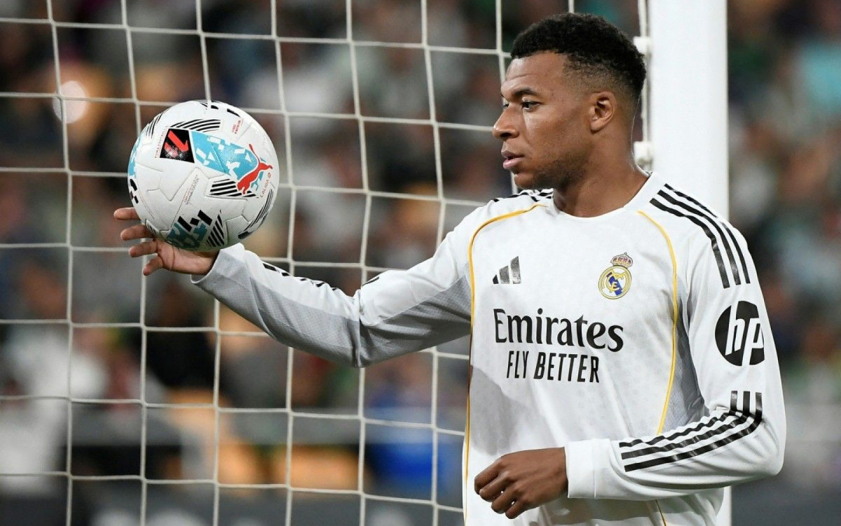 Mbappé sente lesão em tropeço do Real Madrid e vira preocupação para final de temporada