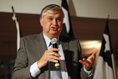 Ex-presidente Durcesio Mello assume SAF do Botafogo após afastamento de Textor