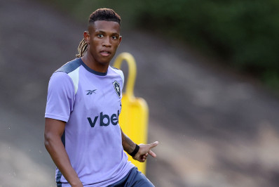 Palmeiras oferece R$ 162 milhões ao Botafogo por Danilo