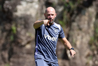 Botafogo divulga relacionados para jogo contra Internacional; confira