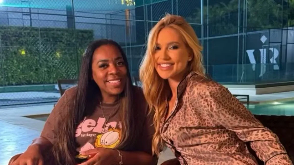 Mãe de Vini Jr. viraliza ao se chamar de 'vovó' de filhos de Virgínia e divide opiniões