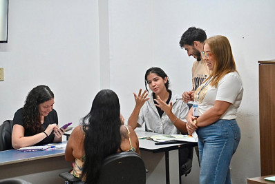 Barra Mansa destaca trabalhos da voz que se vê e promove a comunicação entre os surdos