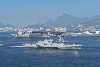 Marinha apresenta 1ª fragata totalmente construída no país