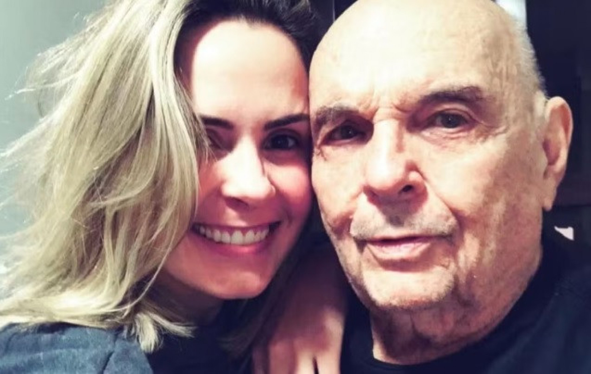 Ana Paula soube da morte do pai, Gerardo Renault, na casa do 'BBB 26' - Reprodução/Instagram 