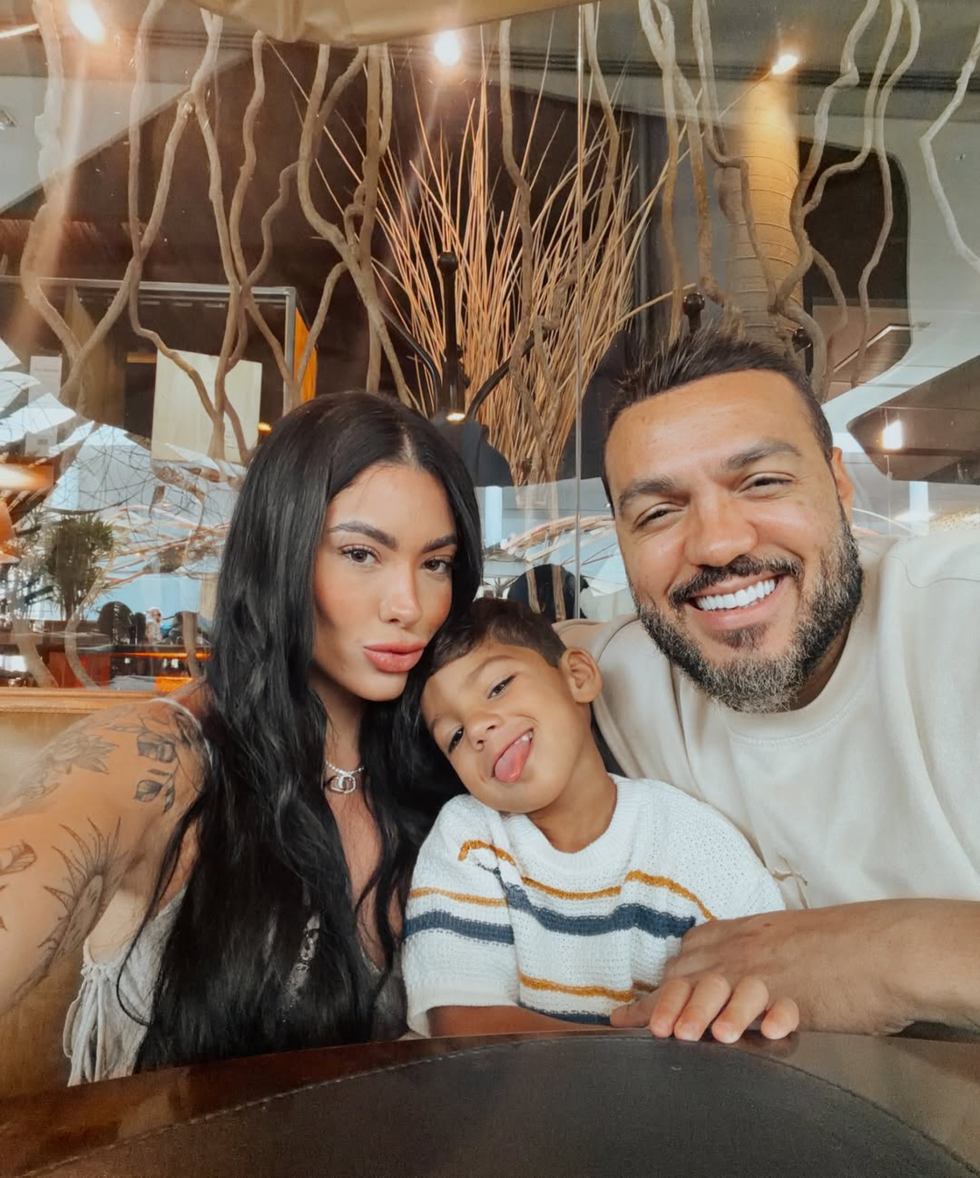 Rayane Figliuzzi, namorada de Belo, é mãe de Zion - Reprodução/Instagram 