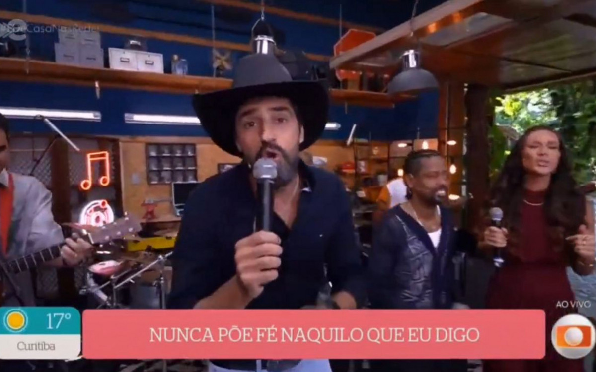 Alberto Cowboy se apresentando no programa &Eacute; De Casa