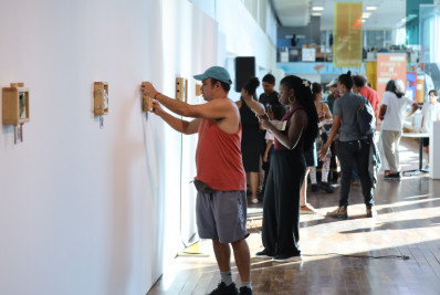 Biblioteca Parque Estadual recebe exposição interativa sobre ancestralidade indígena