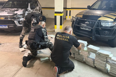 PF e PM apreendem 171 kg de cocaína em Santa Catarina