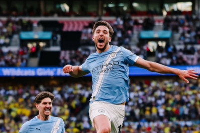 Manchester City vira contra Southampton e avança à final da Copa da Inglaterra