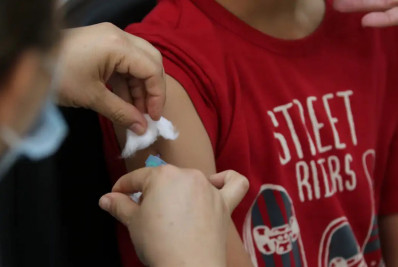 Vacinação nas escolas segue até dia 30 e meta é imunizar 27 milhões